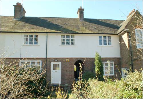 101 Erskine Hill